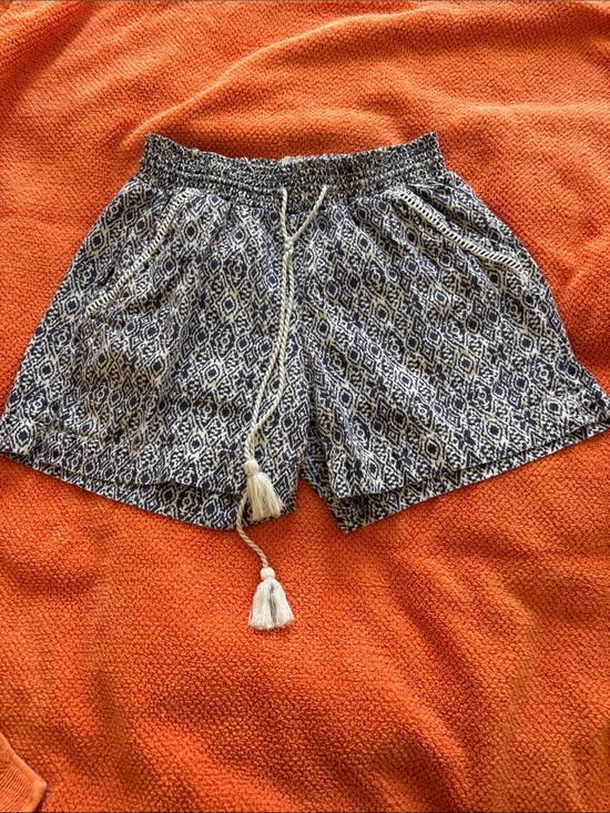 Briggs New York Pants - Briggs New York Navy and White Geometric Drawstring Shorts